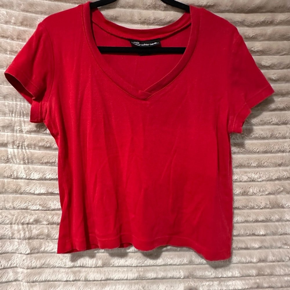 No Boundaries Red V-Neck Short Sleeve Tee